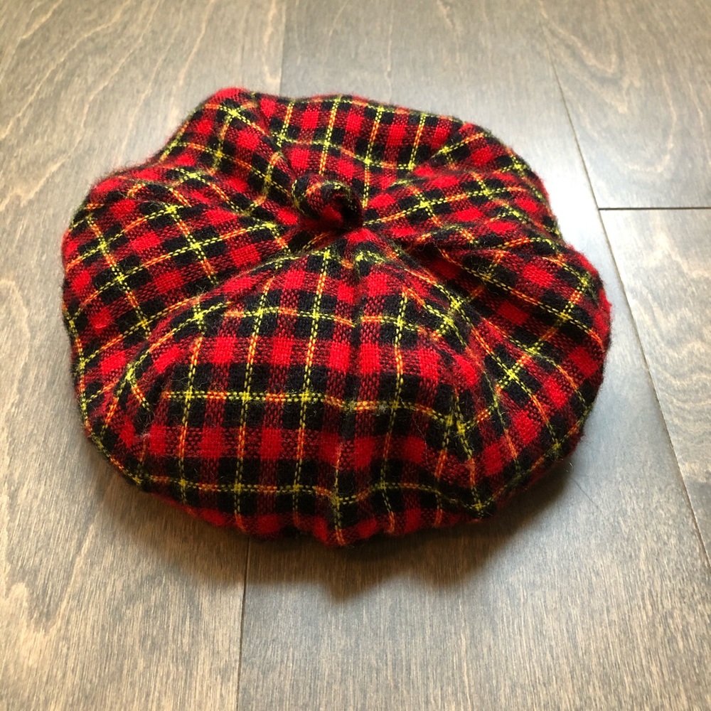 Vintage plaid beret hat for toddler